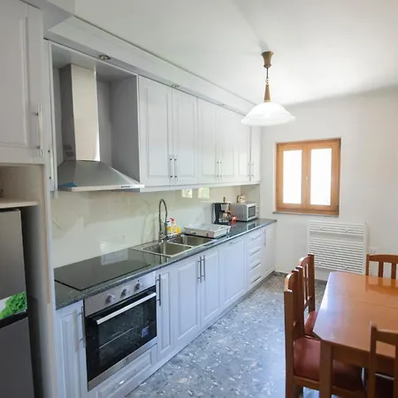 E Mjeshtrit Fogadó Korça